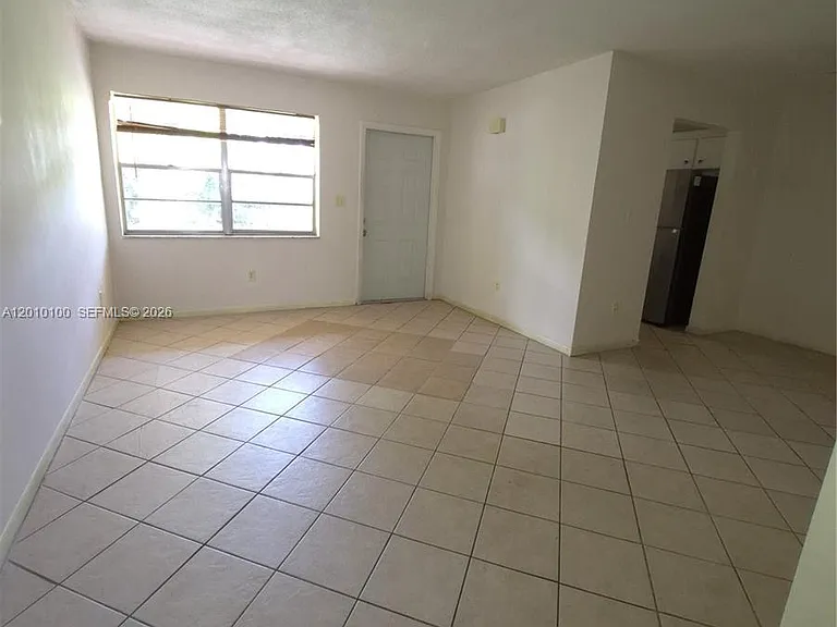 1826 Cleveland St #3 — Photo 4