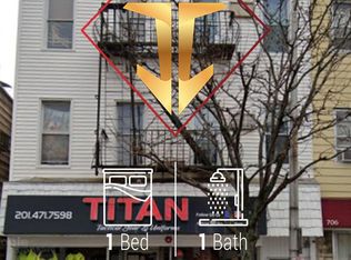708 Broadway #21, Bayonne, NJ 07002