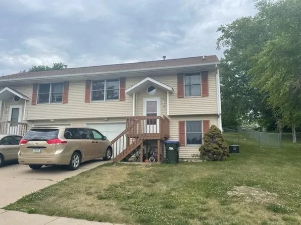 1913 Gryn Dr, Iowa City, IA 52246
