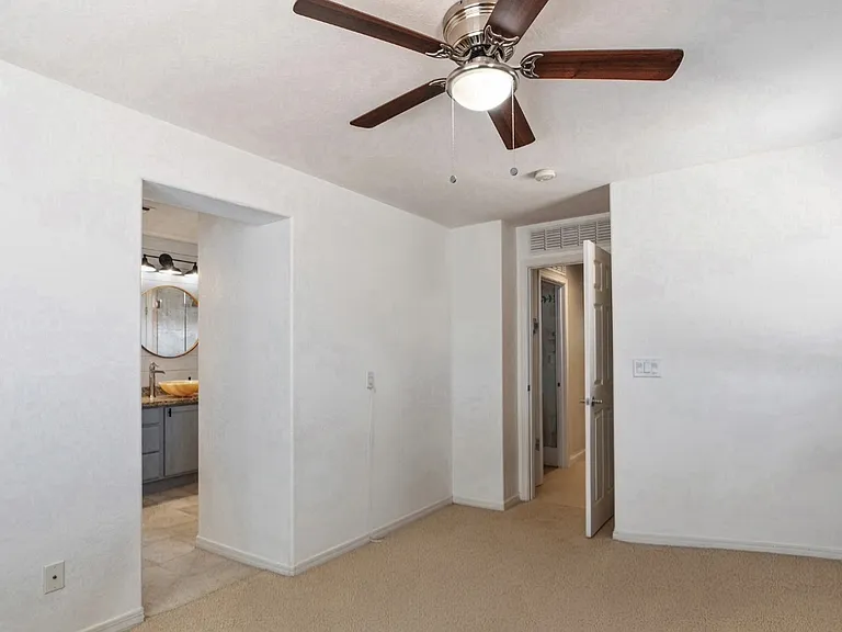 3672 W Muirfield Ct — Photo 11