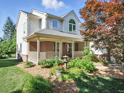 43011 Brookstone Dr, Novi, MI, 48377
