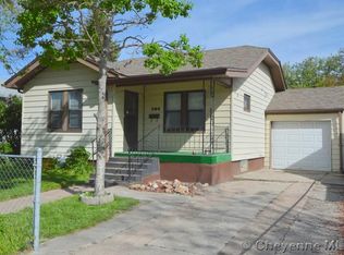 704 E 7th St, Cheyenne, WY 82007