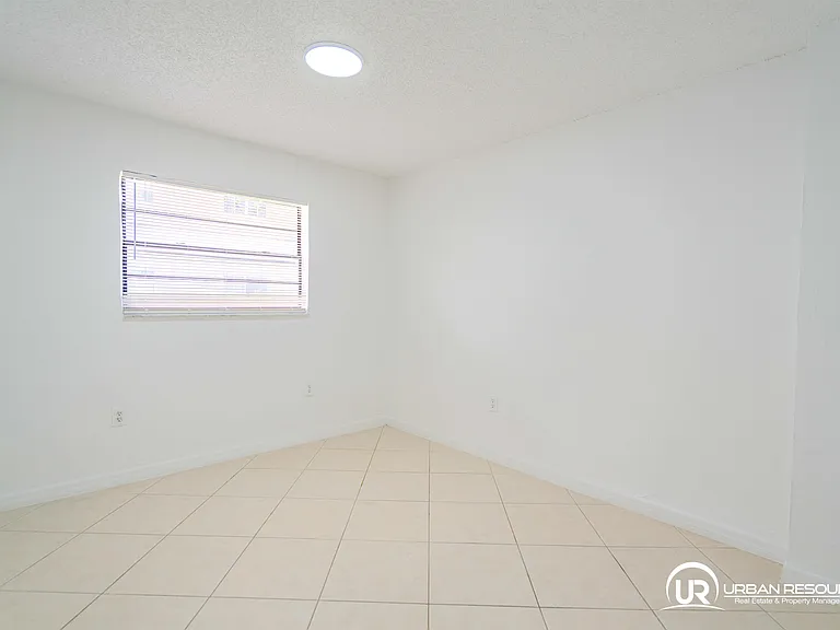 3265 Virginia St #15 — Photo 20