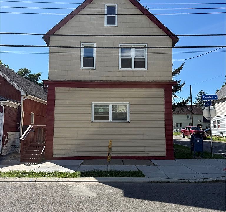 1st image of 189 Center St
