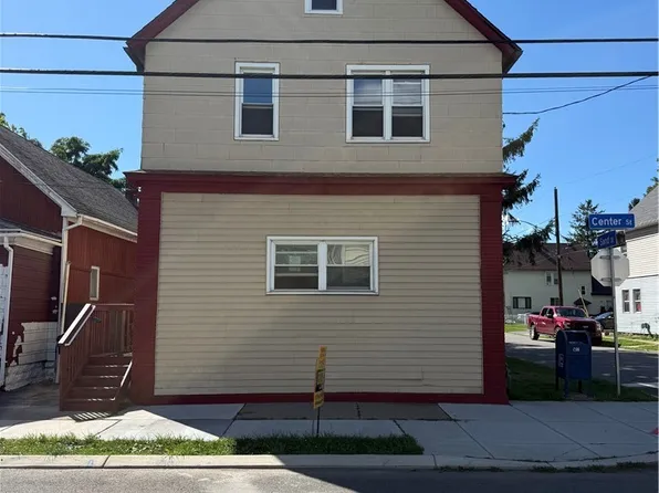 189 Center St, Lackawanna, NY 14218