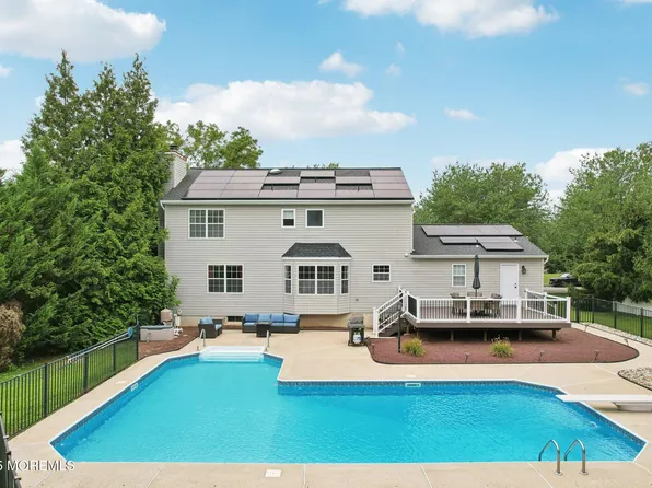 3 Macintosh Court, Jackson, NJ 08527
