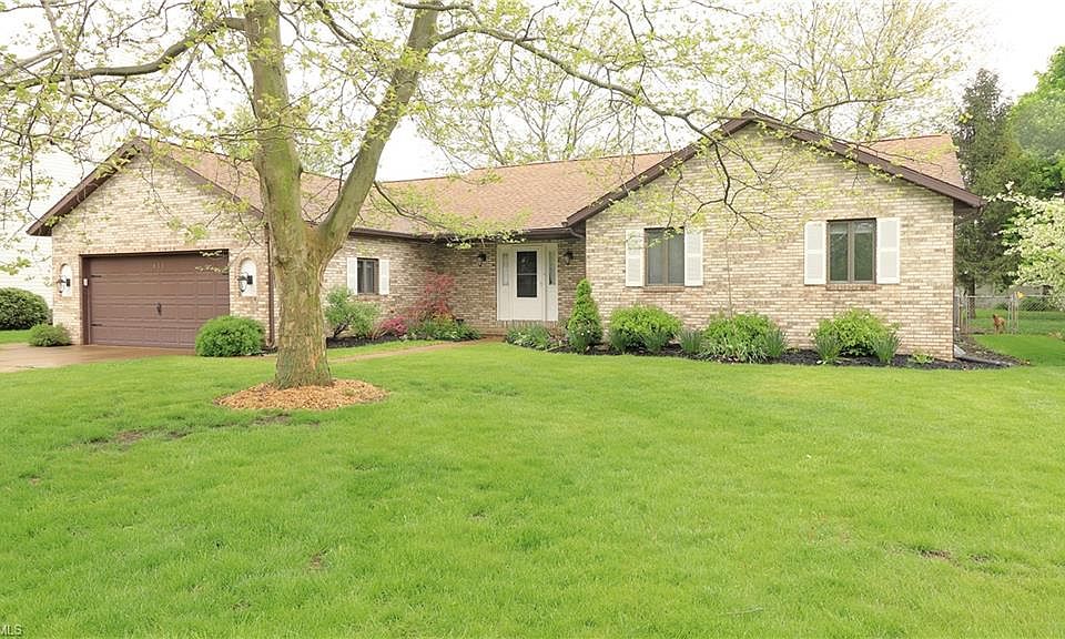 1st image of 613 Dorn Dr
