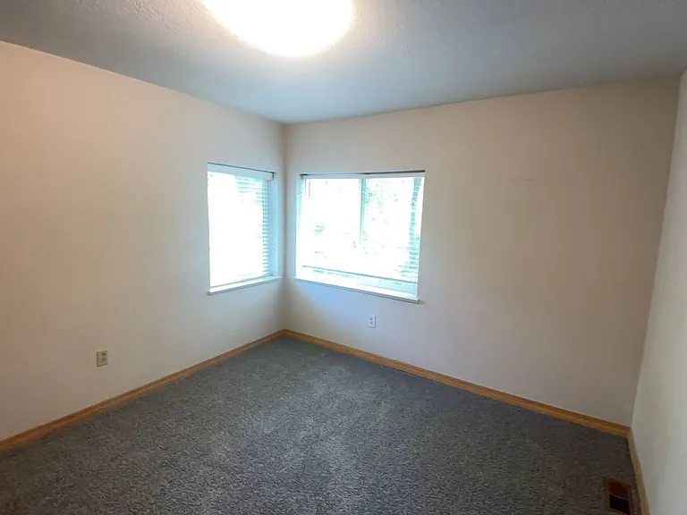 2791 NW Kline St — Photo 29