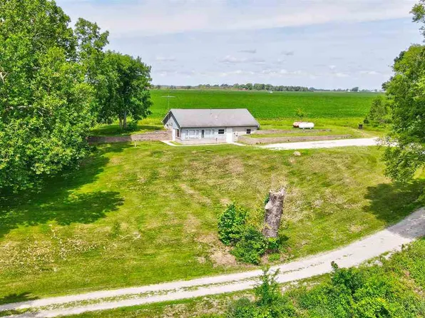 1203 245th St, Conesville, IA 52739