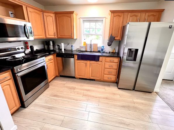 211 Hill Dr #213