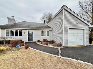 50 Rustic Avenue, Medford, NY 11763