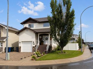 230 NE Somerset Way SE, Medicine Hat, AB T1B 0B6