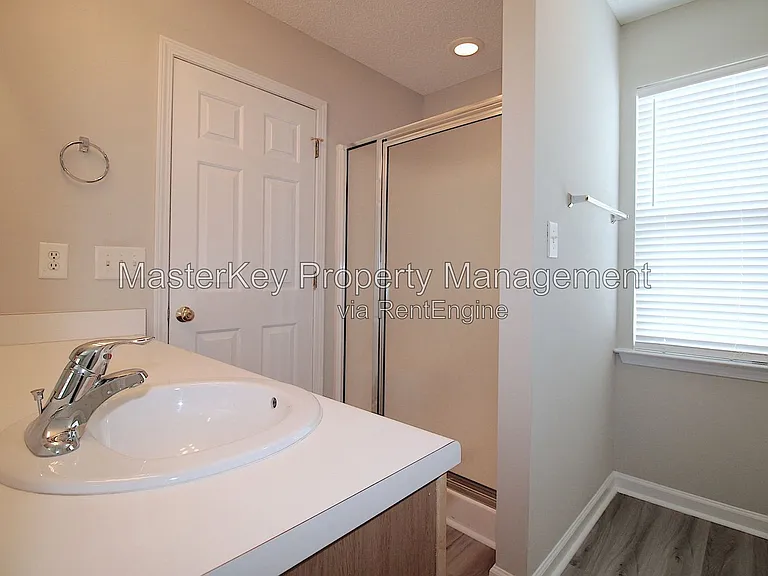 6925 Paint Rock Ln — Photo 11