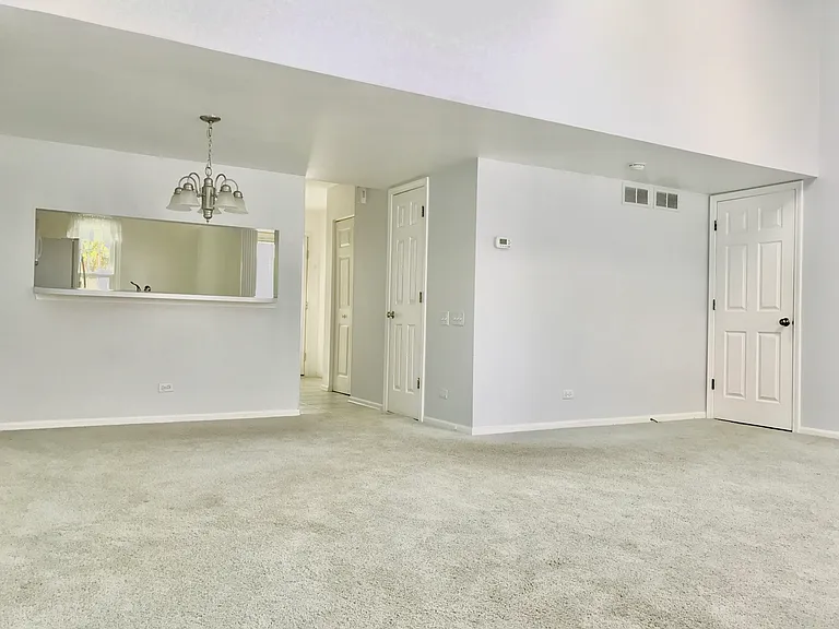 241 Shadybrook Ln — Photo 3