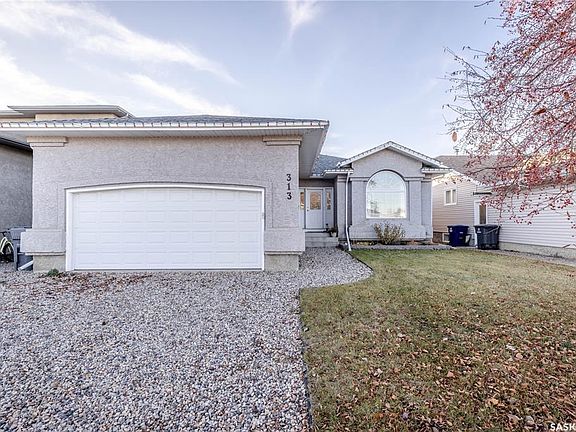 3rd image of 313 Victor Cres