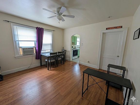 5th image of 5321 Warren Ave