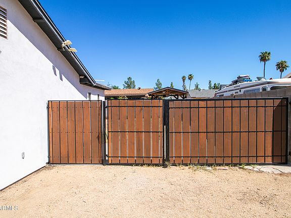 4th image of 9813 N 48TH Avenue