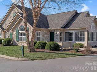 6 Mountain Meadow Cir, Weaverville, NC 28787