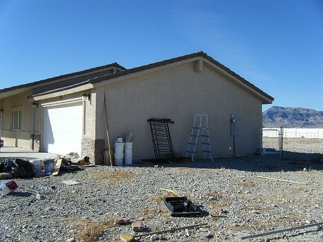 2nd image of 640 Piltz Rd