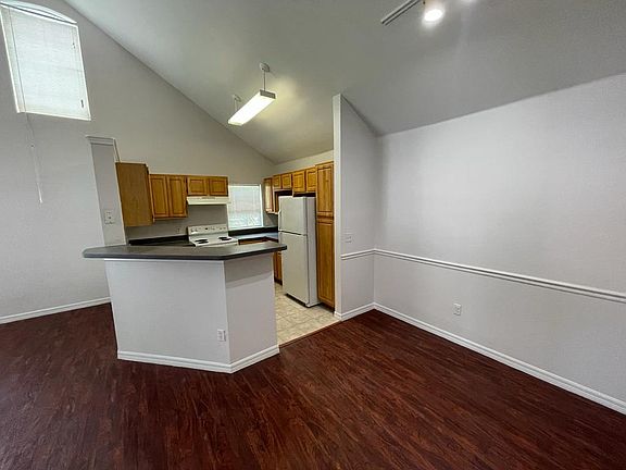 4th image of 6593 Queens Borough Ave APT 201