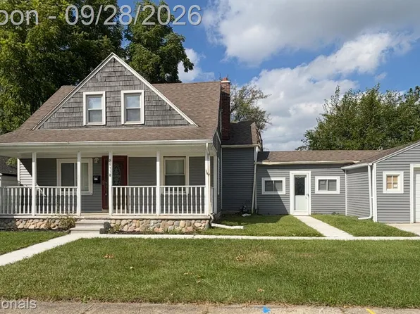 29118 James St, Garden City, MI 48135