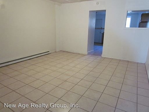 3rd image of 5017 Kershaw St