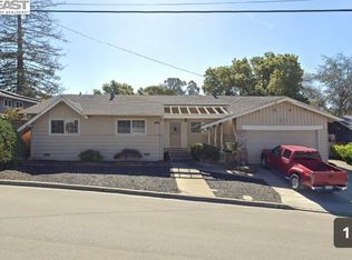 2683 Oakes Dr, Hayward, CA