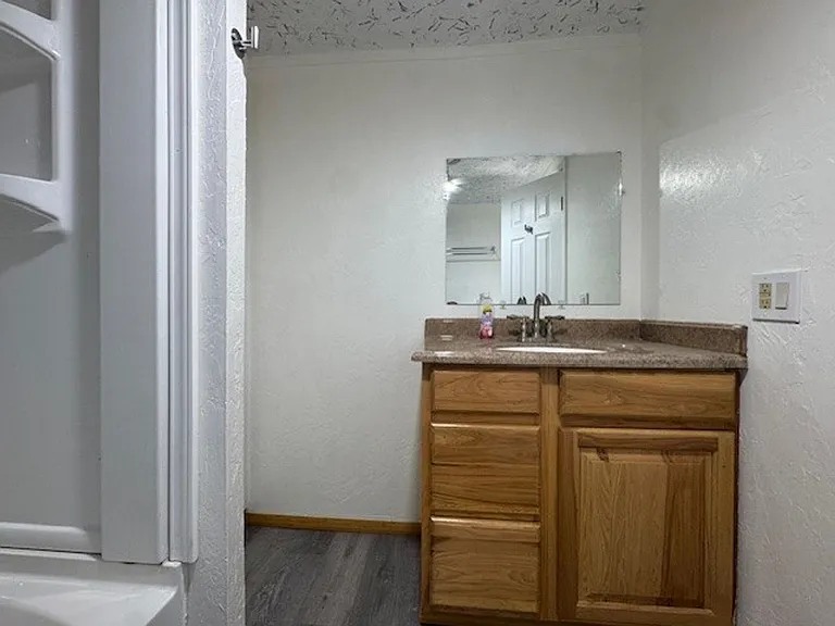 339 Thunderbird Ln — Photo 18