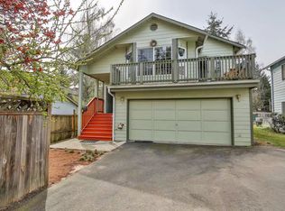 1209 NE 125th St #1, Seattle, WA 98125