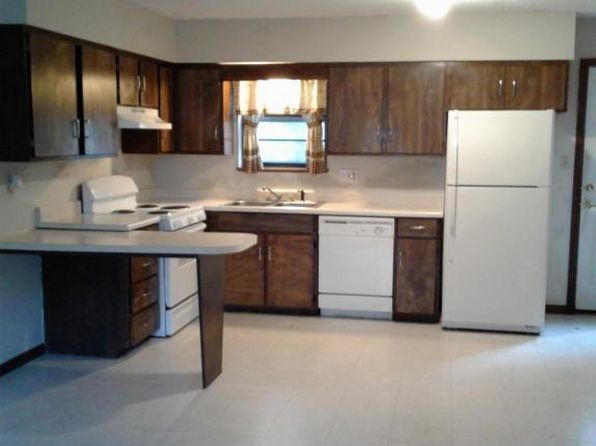 2109 S 5th St, Leavenworth, KS 66048