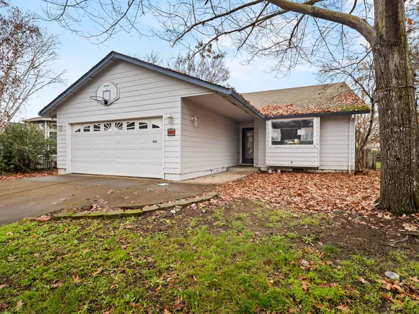 862 Westrop Dr, Central Pt, OR 97502