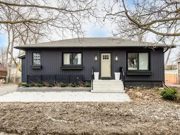 7845 Yonge St, Innisfil, ON L9S 1K8
