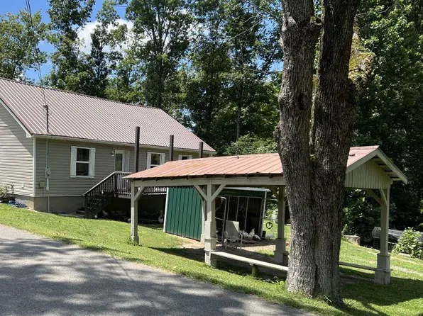 1044 Hensley Chapel Rd, Sparta, TN 38583