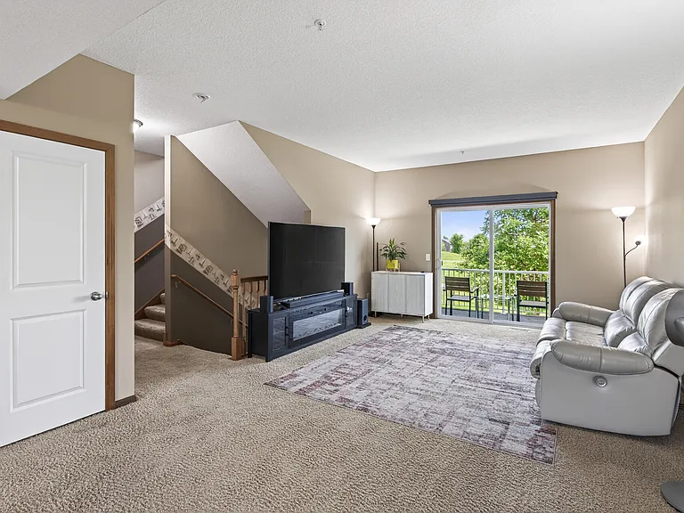 1806 Colonial Ln #4 — Photo 28