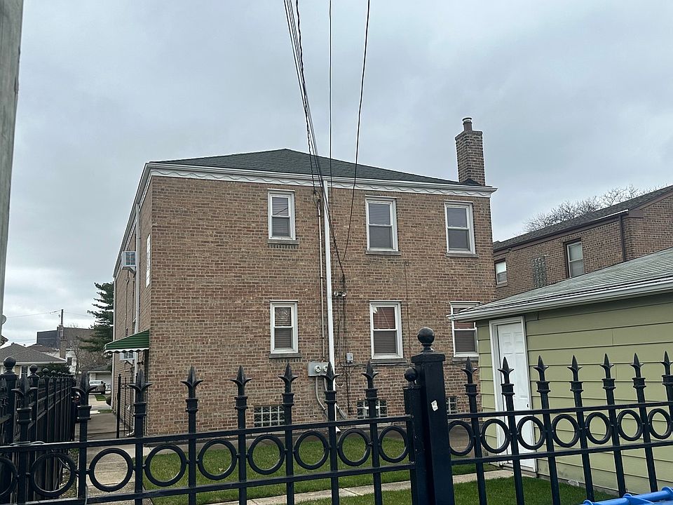 2nd image of 5114 W Van Buren St