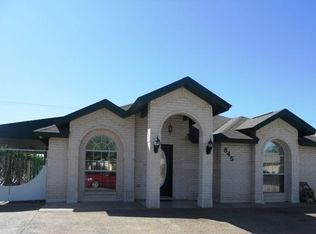 845 Prancer Rd, Laredo, TX 78045