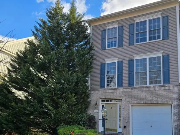 601 Galway Ln, Stafford, VA 22554