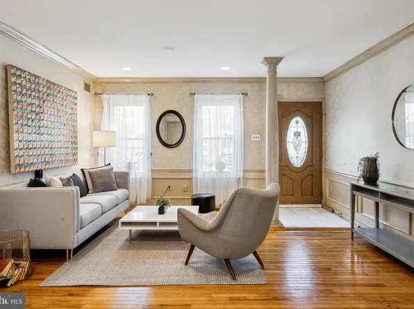 1304 S 8th St, Philadelphia, PA 19147