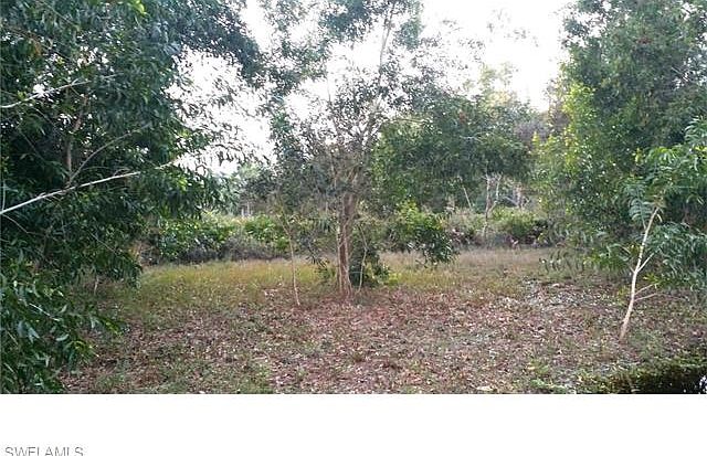 2nd image of 5853 Marina Rd