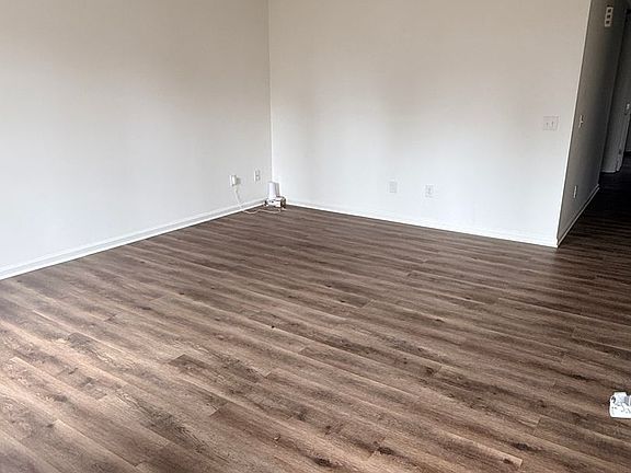 2nd image of 2812 25th St