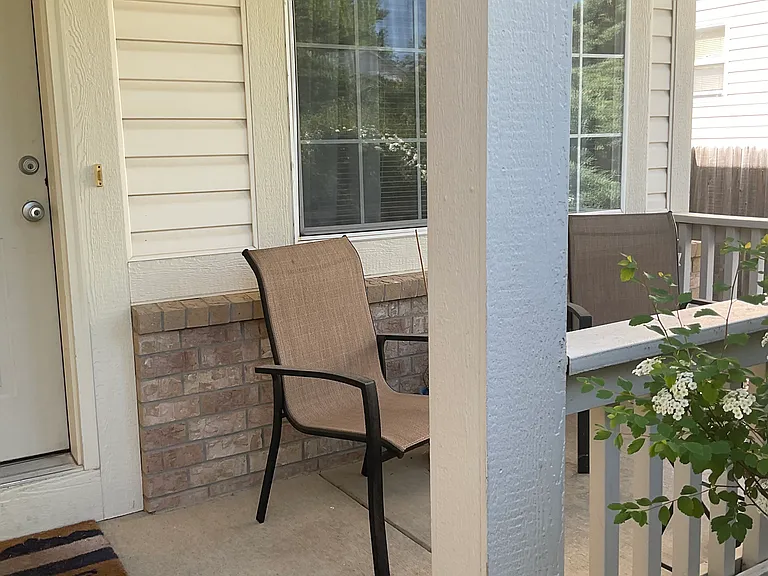 3529 Larkspur Dr — Photo 2