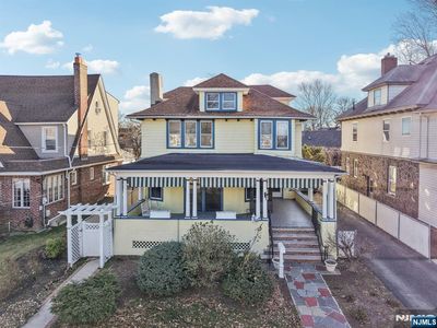 1114 Anderson Ave, Fort Lee, NJ, 07024