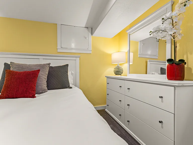 Lower Level | Bedroom #4