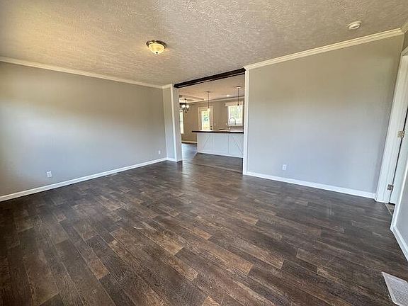 5th image of 133 Woods Hollow Rd #4