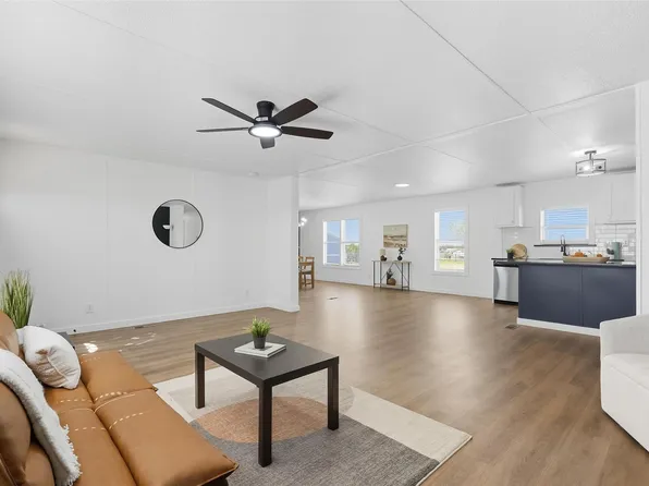 3316 Elderberry Ln, Joshua, TX 76058