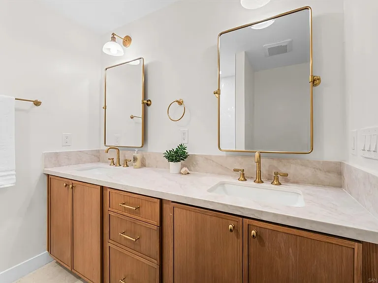 3578 Gaylord Ct — Photo 8