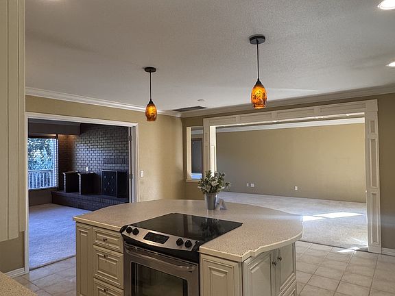 3rd image of 125 Quintioosa Blvd