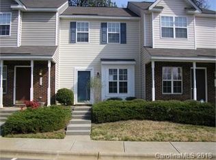 7555 Petrea Ln, Charlotte, NC 28227
