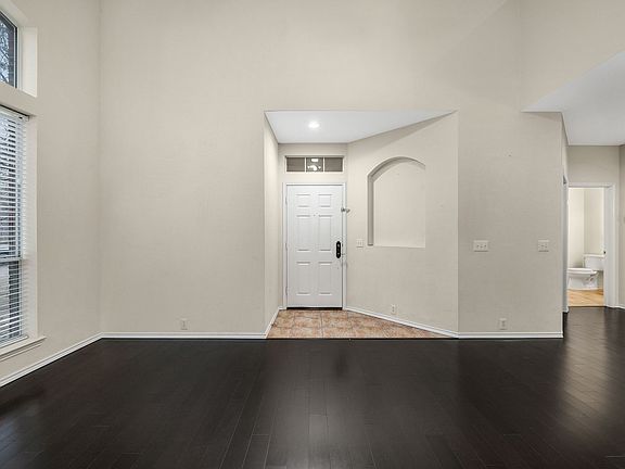 5th image of 11462 Fountainbridge Dr