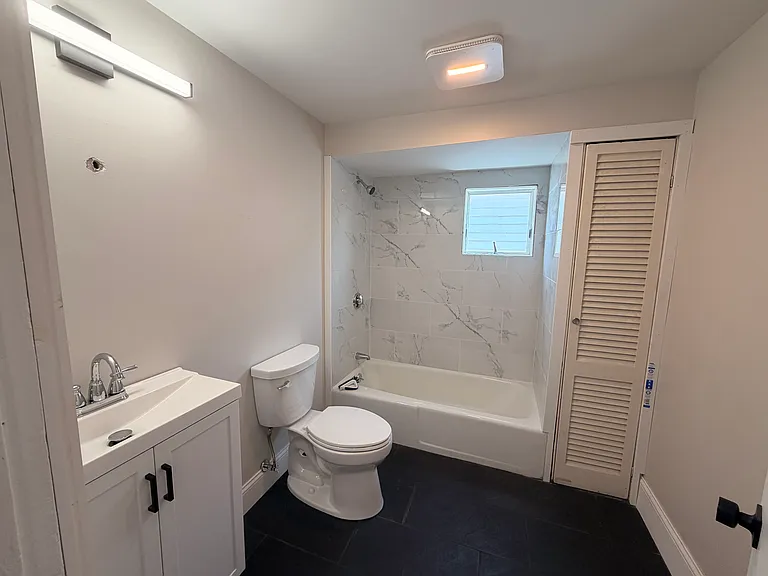 25 Warner St #2A — Photo 14